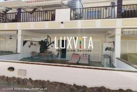 Apartamento de un dormitorio con amplia terraza en Los Cristianos