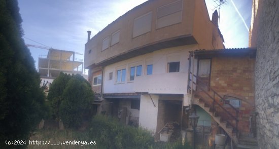  Casa-Chalet en Venta en Cervera Lleida 