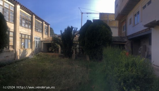 Casa-Chalet en Venta en Cervera Lleida