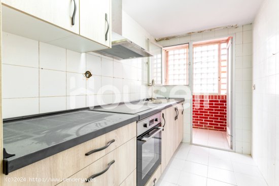 Piso en venta de 80 m² Calle Pablo Ruiz Picasso, 12530 Burriana (Castelló)