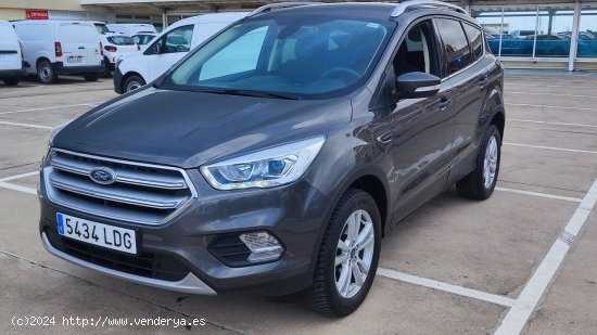 Ford Kuga 1.5 150 CV TREND - El Prat de Llobregat