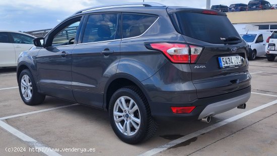 Ford Kuga 1.5 150 CV TREND - El Prat de Llobregat