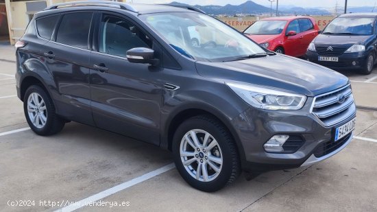 Ford Kuga 1.5 150 CV TREND - El Prat de Llobregat