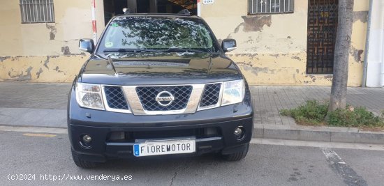 Nissan Pathfinder 2.5DCI 171CV LE AUTO 7 PLAZAS 5 P - Barcelona