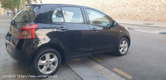 Toyota Yaris 1.3 SOL 5P - Barcelona