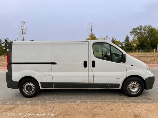 Opel Vivaro 2.5 CDTI Kasten L2H1 2,9t - Madrid