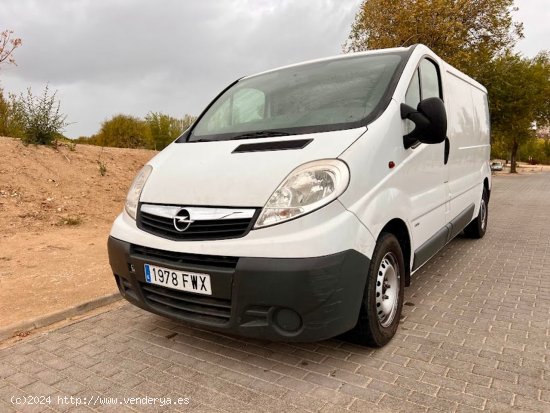 Opel Vivaro 2.5 CDTI Kasten L2H1 2,9t - Madrid