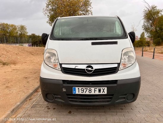 Opel Vivaro 2.5 CDTI Kasten L2H1 2,9t - Madrid