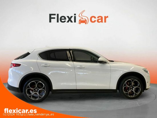 Alfa Romeo Stelvio 2.2 Diésel 154kW (210CV) Executive Q4 - Atarfe