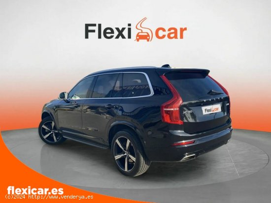 Volvo XC-90 2.0 D5 AWD R-Design Auto - Fuenlabrada