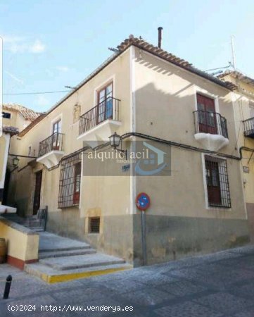 SE VENDE CASA BLASONADA DEL SIGLO XVIII / CHINCHILLA/ 368000€