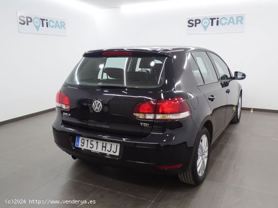 Volkswagen Golf 1.6 TDI 105cv BlueMotion - Manises