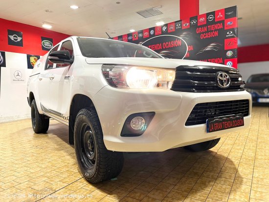 Toyota Hilux 2.4 D4D Cabina Doble GX 4x4 - Alcalá de Henares