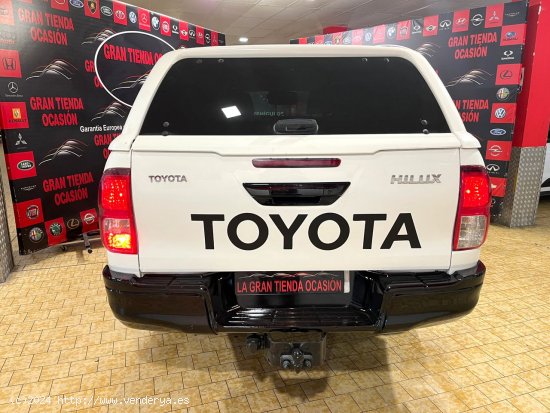 Toyota Hilux 2.4 D4D Cabina Doble GX 4x4 - Alcalá de Henares