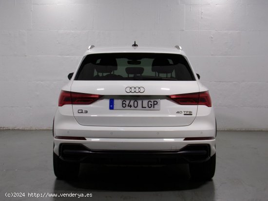 Audi Q3 40 TFSI quattro Black line - 