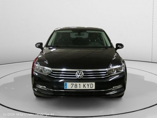 Volkswagen Passat Advance BMT - Barcelona