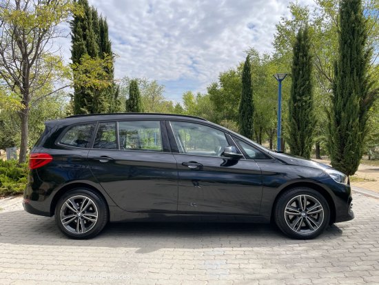 BMW Serie 2 Gran Tourer 218d 150cv 6 vel. *IVA deducible* *7 plazas* *Acabado Sport* *Año 2020* *Na