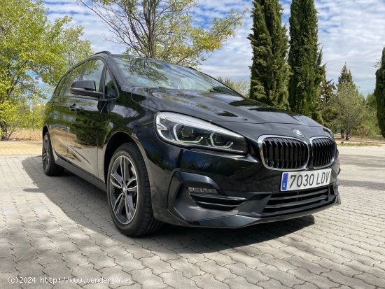 BMW Serie 2 Gran Tourer 218d 150cv 6 vel. *IVA deducible* *7 plazas* *Acabado Sport* *Año 2020* *Na