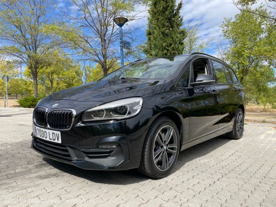 BMW Serie 2 Gran Tourer 218d 150cv 6 vel. *IVA deducible* *7 plazas* *Acabado Sport* *Año 2020* *Na