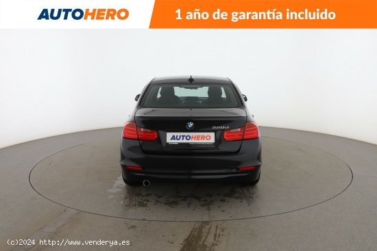 BMW Serie 3 320d - 