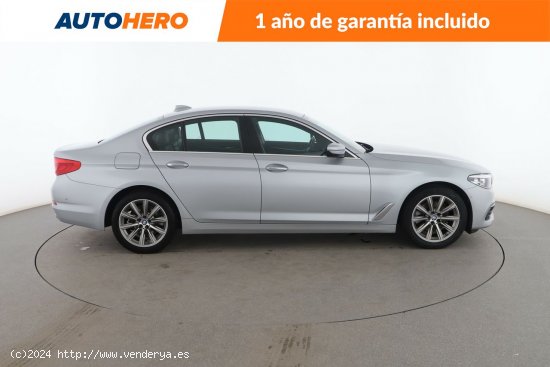 BMW Serie 5 520iA - 