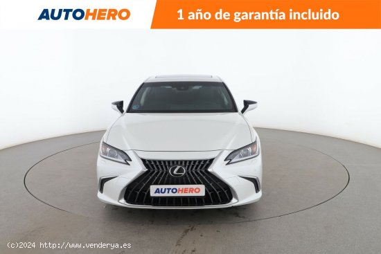 Lexus ES 300h Premium - 