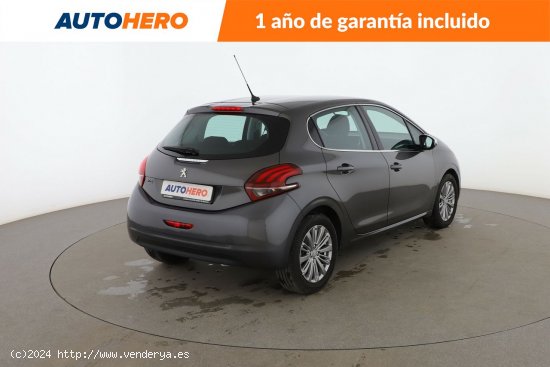 Peugeot 208 1.2 PureTech Allure - 