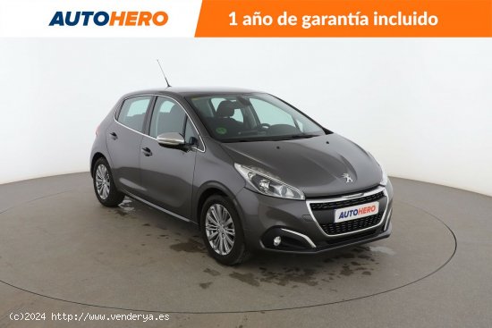 Peugeot 208 1.2 PureTech Allure - 