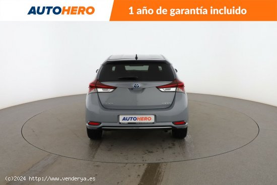 Toyota Auris 1.8 Hybrid Feel - 