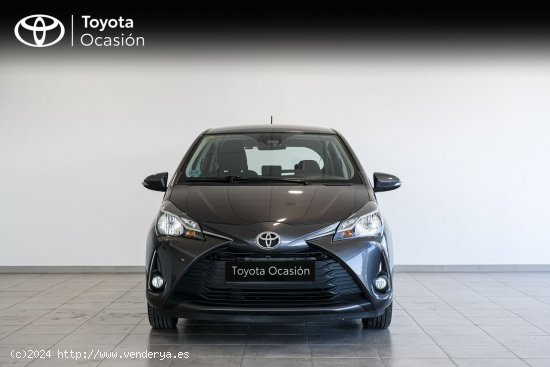 Toyota Yaris 70 BUSNIESS - A Coruña