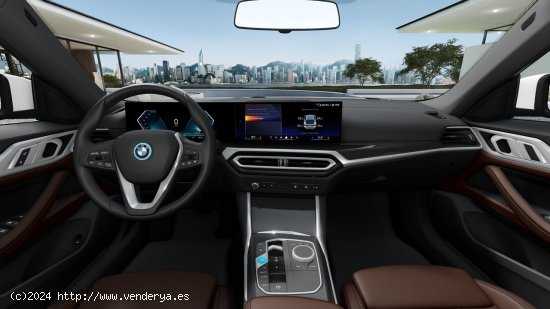 BMW i4 eDrive40 - Córdoba