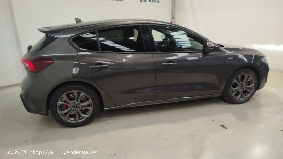 Ford Focus 1.0 Ecob. MHEV 92kW ST-Line Design SIP STYLE - QUART DE POBLET