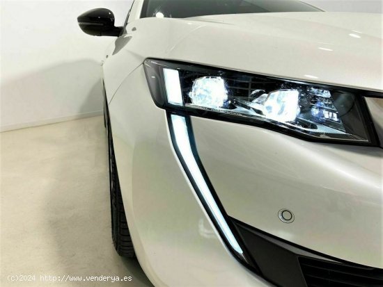 Peugeot 508 Hybrid SW GT HYBRID 225 e-EAT8 - 