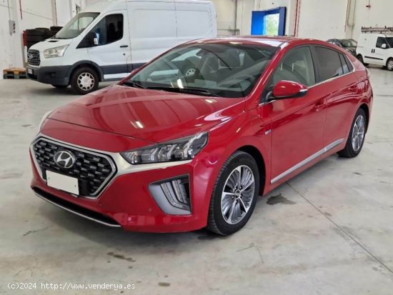 Hyundai IONIQ 1.6 GDI PHEV Style DCT - Navalcarnero