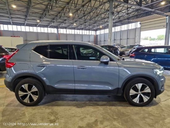 Volvo XC40 1.5 T5 Twin Inscription Auto - Navalcarnero