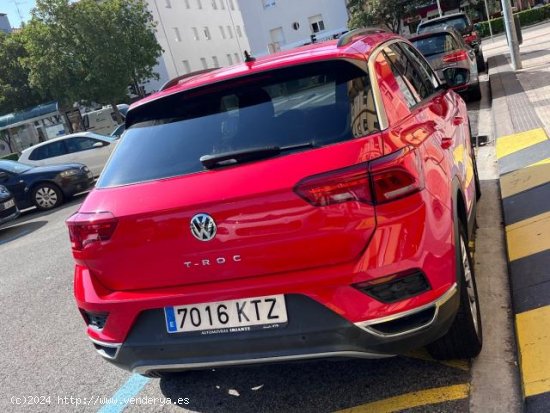 VOLKSWAGEN T-Roc en venta en Pamplona/IruÃ±a (Navarra) - Pamplona/IruÃ±a