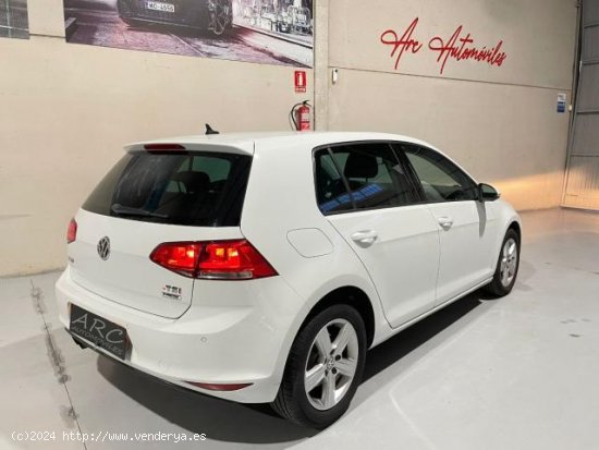 VOLKSWAGEN Golf en venta en AlcalÃ¡ de GuadaÃ­ra (Sevilla) - AlcalÃ¡ de GuadaÃ­ra