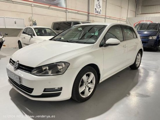 VOLKSWAGEN Golf en venta en AlcalÃ¡ de GuadaÃ­ra (Sevilla) - AlcalÃ¡ de GuadaÃ­ra