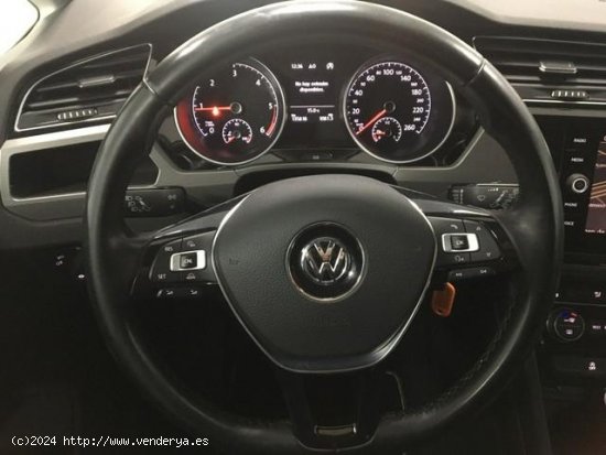 VOLKSWAGEN Touran en venta en Villalbilla (Madrid) - Villalbilla