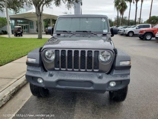 JEEP Otro en venta en BanastÃ¡s (Huesca) - BanastÃ¡s