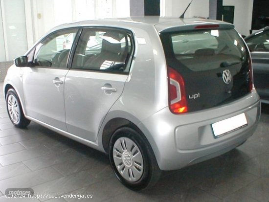 Volkswagen Up 1.0 High de 2014 con 116.000 Km por 6.990 EUR. en Tenerife