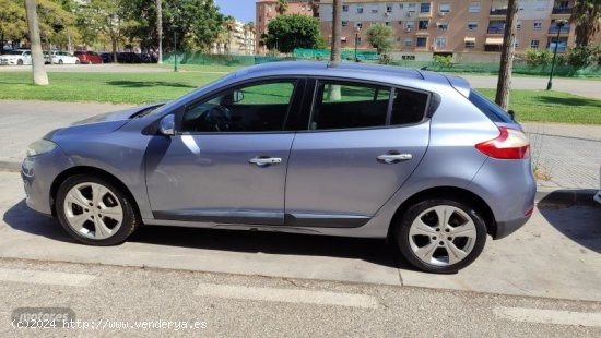 Renault Megane 110 CV DYNAMIQUE de 2009 con 96.000 Km por 5.000 EUR. en Malaga