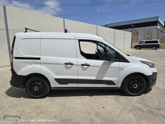 Ford Transit Connect 1.6 TDCi de 2014 con 138.000 Km por 7.895 EUR. en Albacete