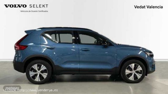 Volvo XC40 1.5 T4 PHEV RECHARGE PLUS DARK DCT 211 5P de 2023 con 8 Km por 45.900 EUR. en Valencia