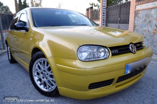 Volkswagen Golf GTI V5 KLIMATIZADOR-BBS de 2000 con 220.000 Km por 5.300 EUR. en Granada