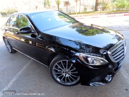 Mercedes Clase C 220D AVANTGARDE-PIEL-BIXENON LEDS-PARKTRONIC-6VEL-FULL de 2018 con 70.000 Km por 24