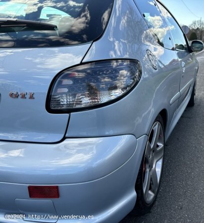 Peugeot 206 GTI de 2002 con 169.999 Km por 6.000 EUR. en Ourense