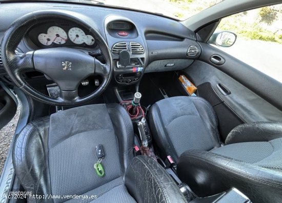 Peugeot 206 GTI de 2002 con 169.999 Km por 6.000 EUR. en Ourense