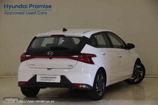 Hyundai i20 1.0 TGDI Klass 100 de 2023 con 13.305 Km por 18.290 EUR. en Murcia