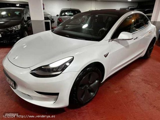 Tesla Model 3 3 Standard RWD Plus con 99.000 Km por 26.499 EUR. en Madrid